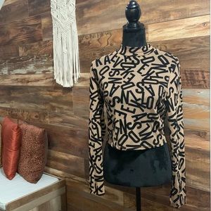 Cute women’s top sheer stretch material size xL